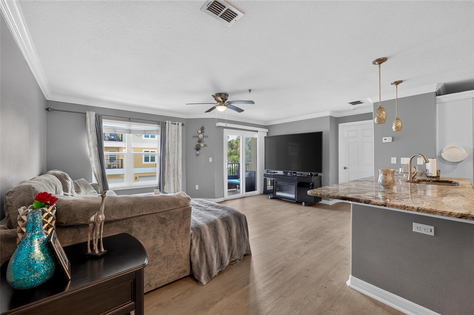 REGENCY PALMS CONDOS BLDG 8 - Residential