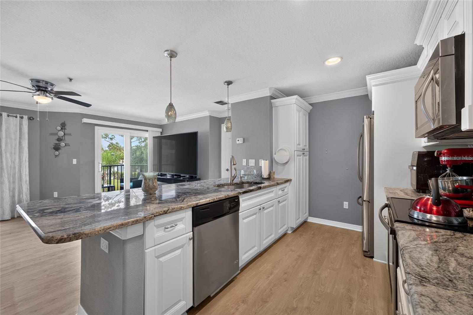 REGENCY PALMS CONDOS BLDG 8 - Residential