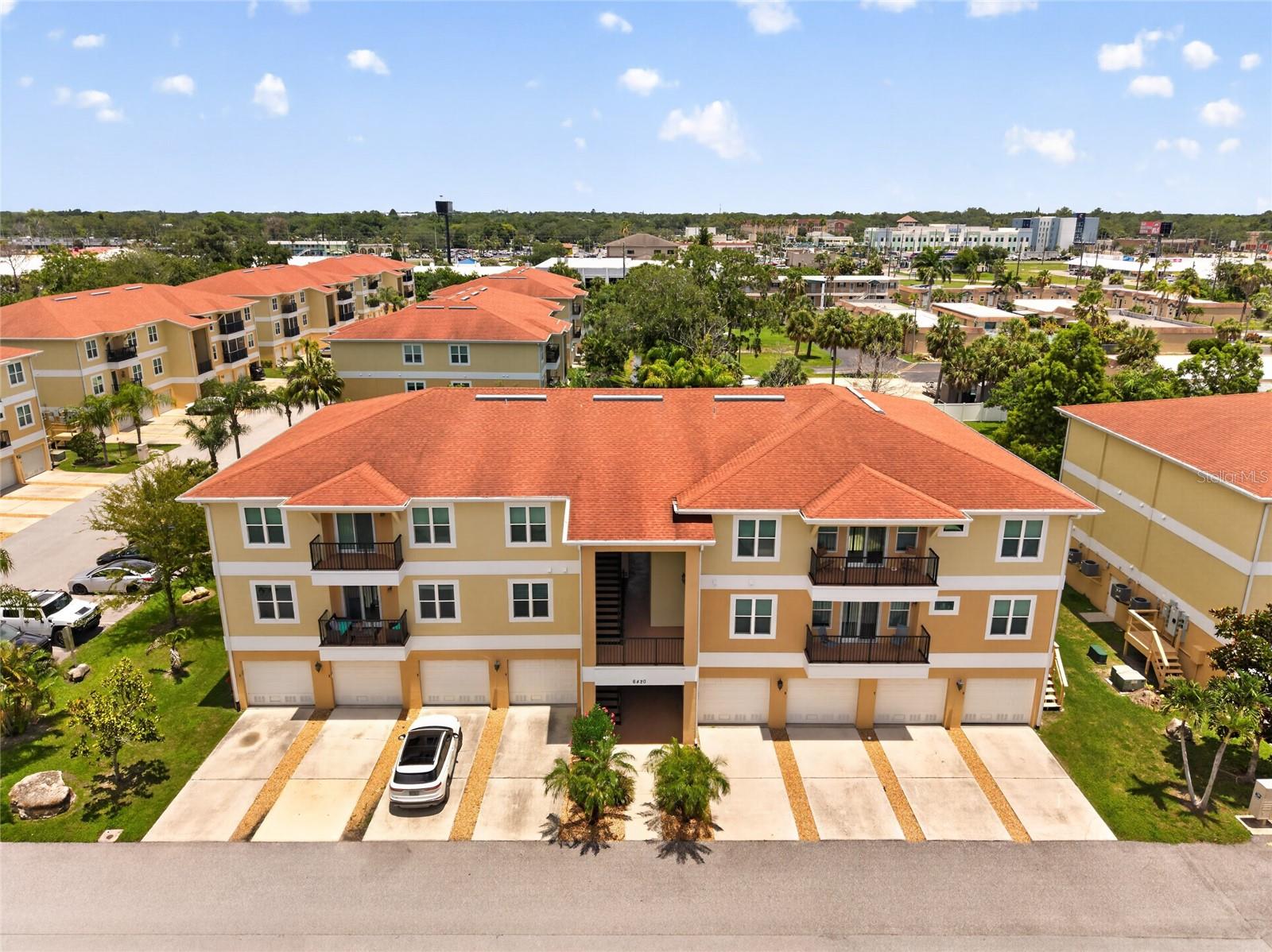 REGENCY PALMS CONDOS BLDG 8 - Residential