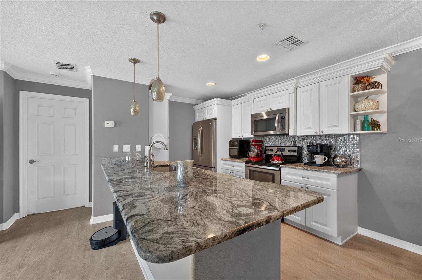 REGENCY PALMS CONDOS BLDG 8 - Residential