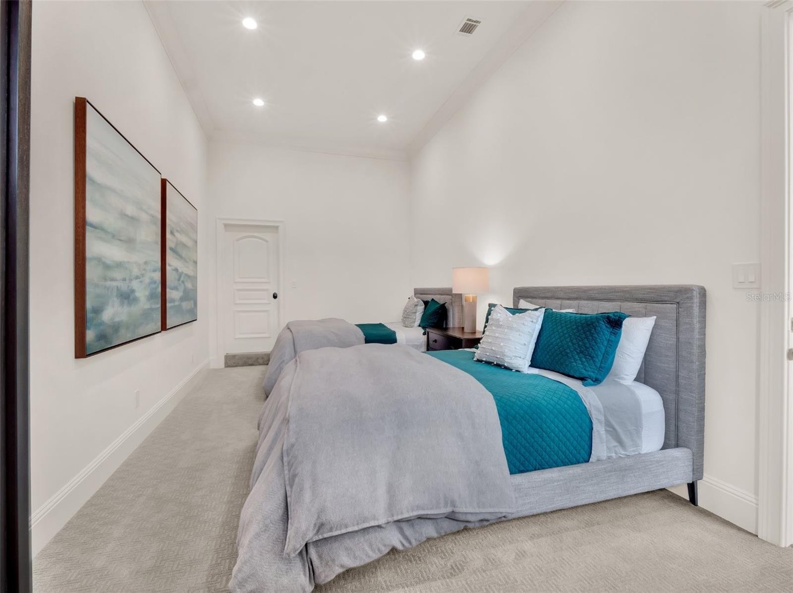 RESERVE AT LAKE BUTLER SOUND 45/120 - Residential