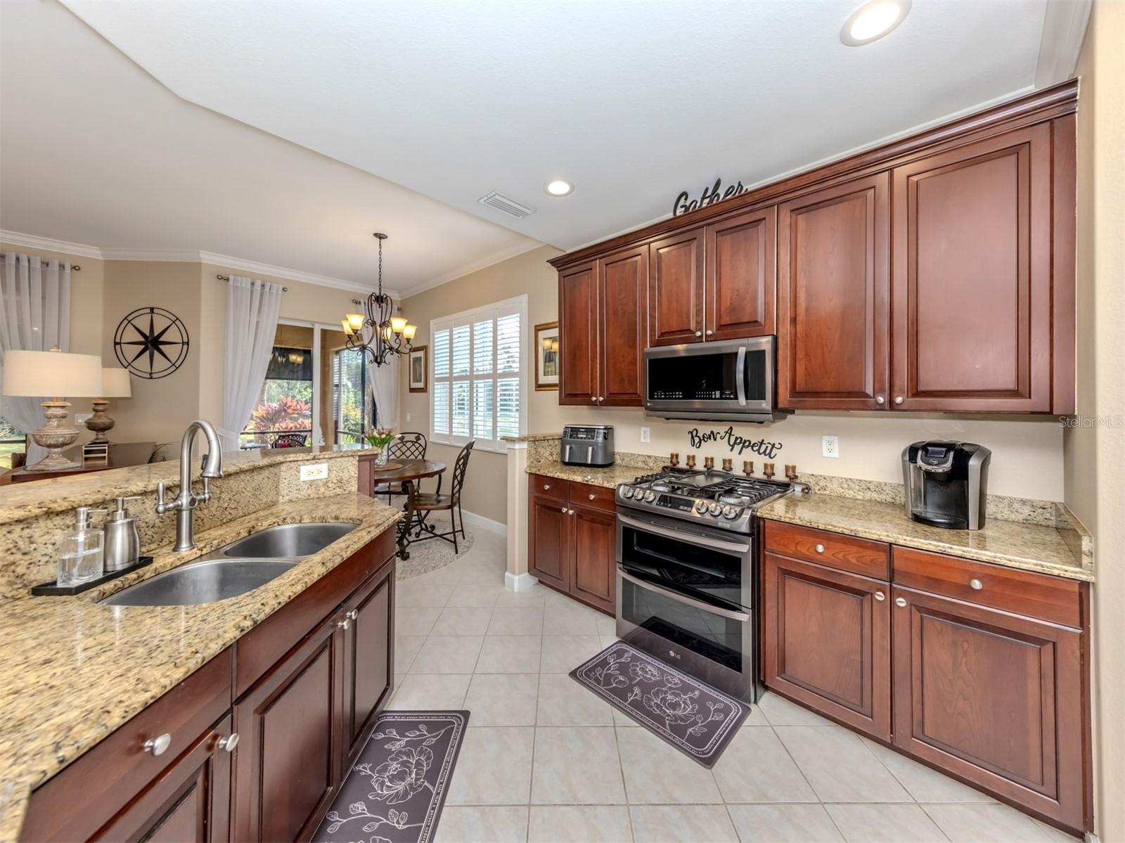 VENETIAN GOLF AND RIVER CLUB - Residential