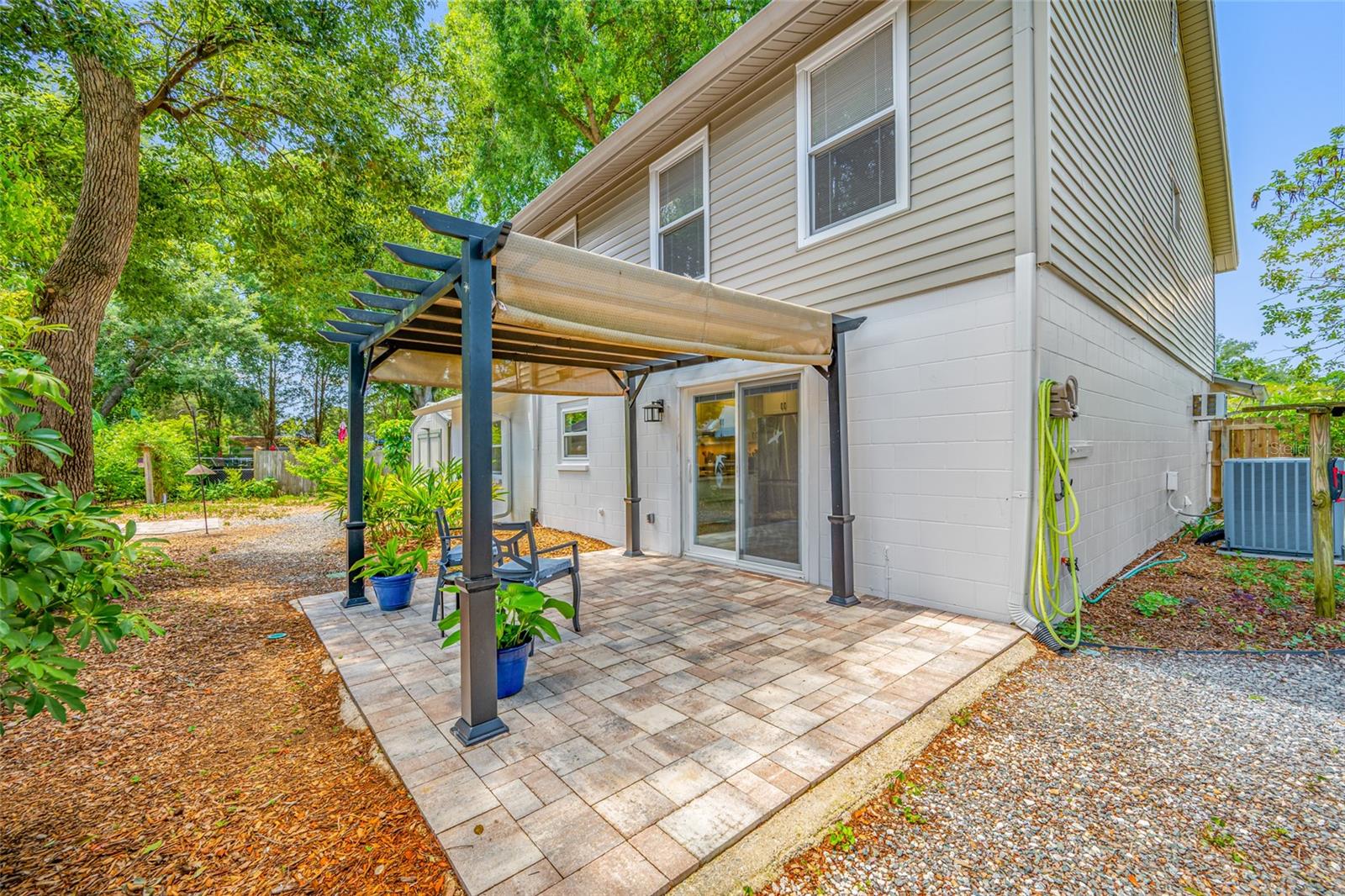 TURTLE LAKES - Residential