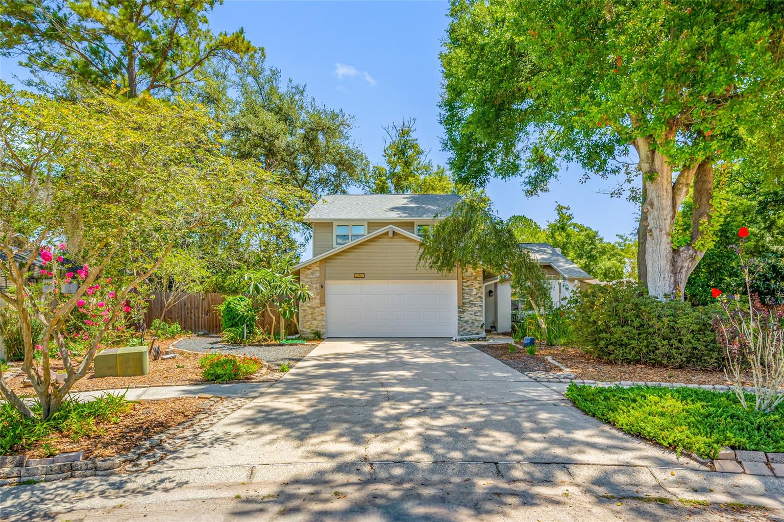 TURTLE LAKES - Residential