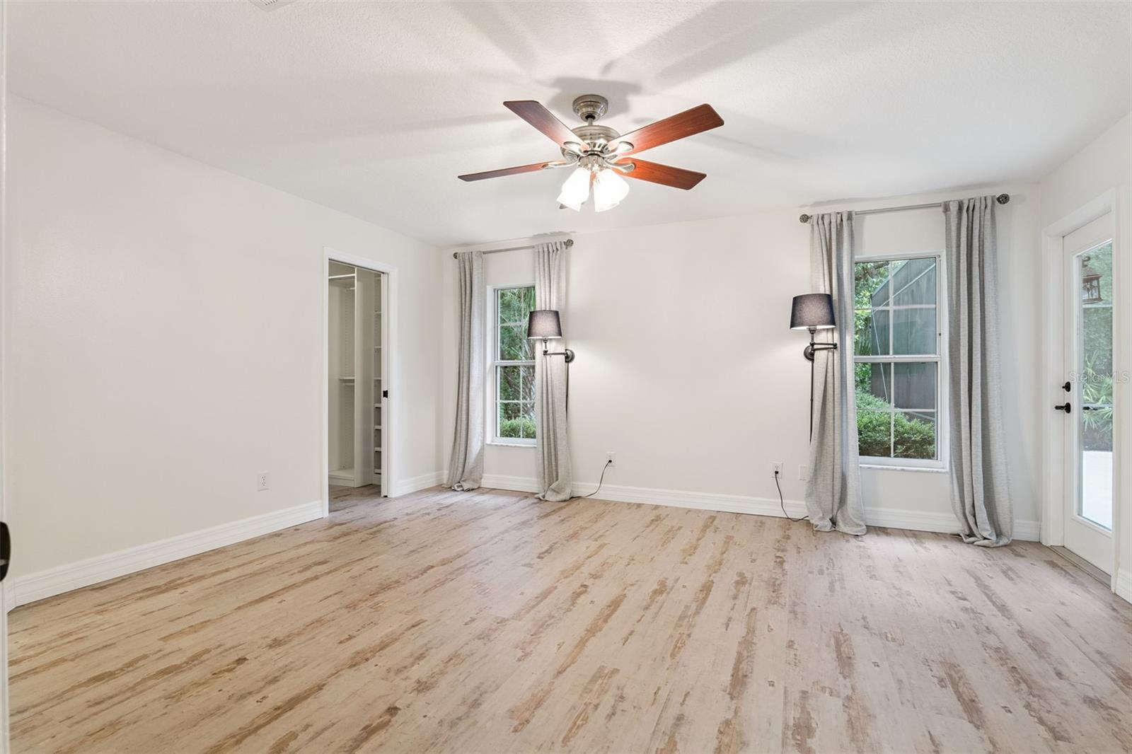 NO SUBDIVISION - Residential