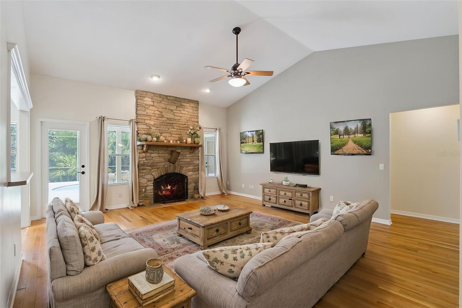 NO SUBDIVISION - Residential