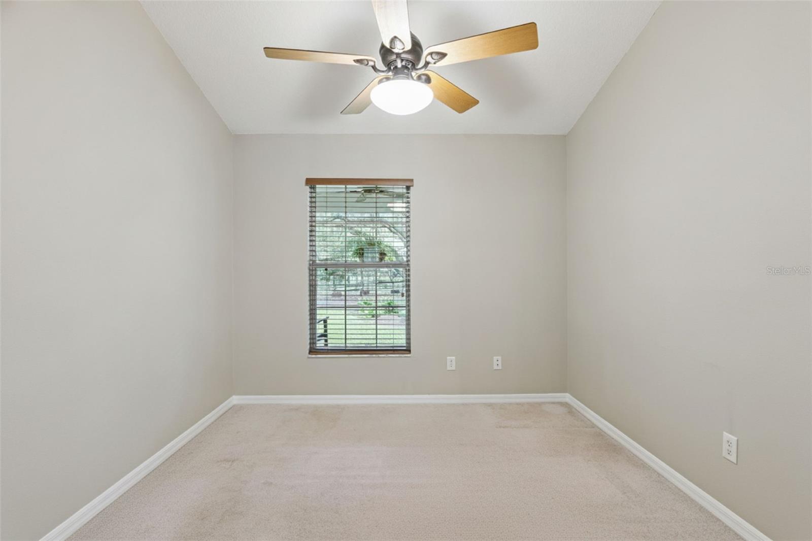 NO SUBDIVISION - Residential