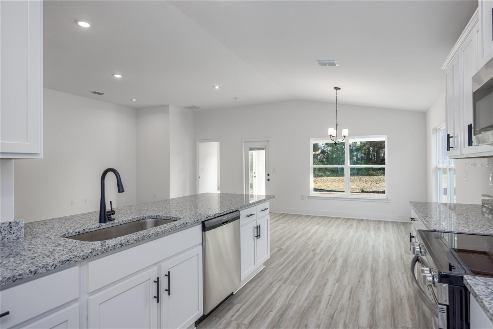 COUNTRY WAY SOUTH-PHASE 2 - Residential