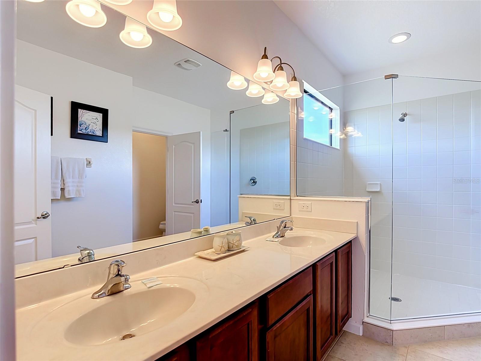 VERANDA PALMS PH 2A - Residential