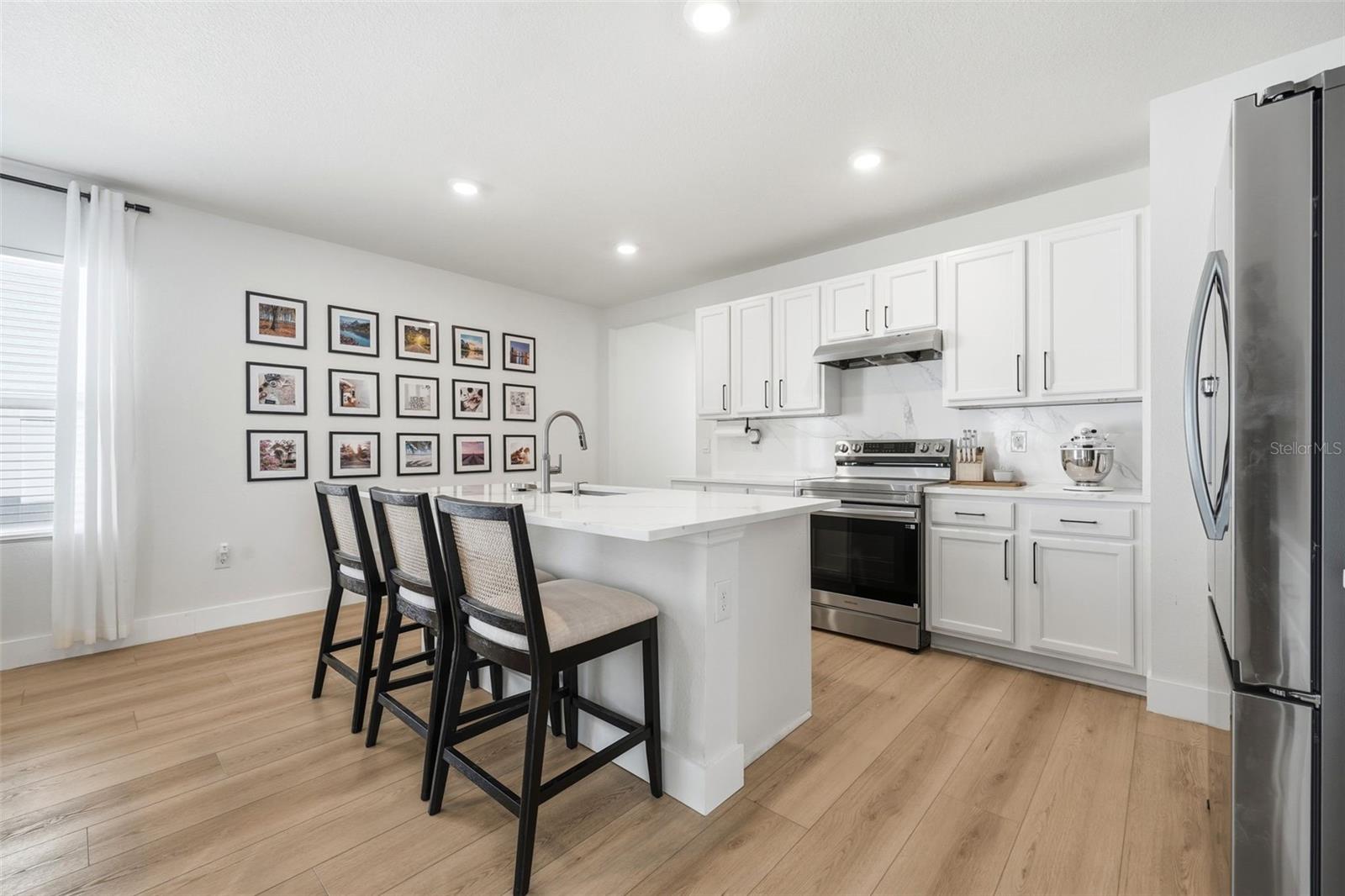 LAKE DENHAM ESTATES - Residential