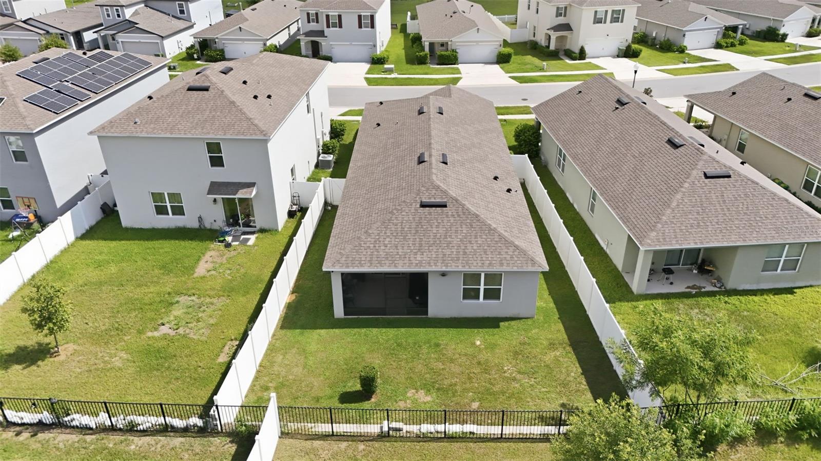 LAKE DENHAM ESTATES - Residential