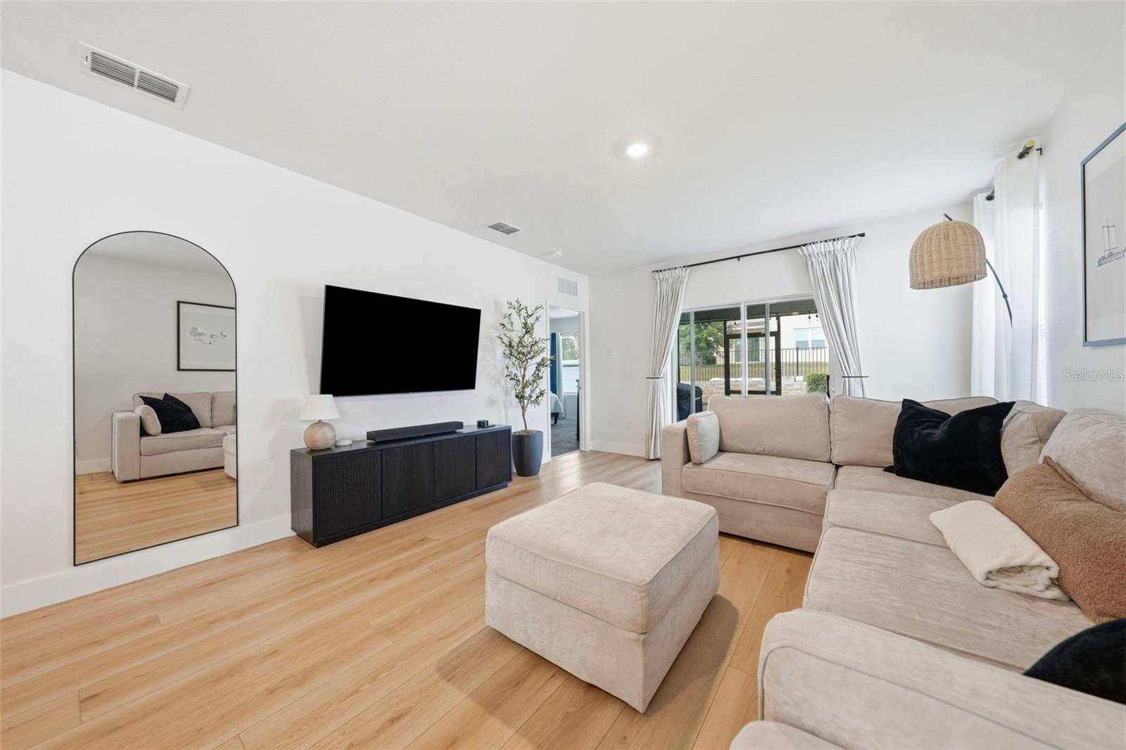 LAKE DENHAM ESTATES - Residential