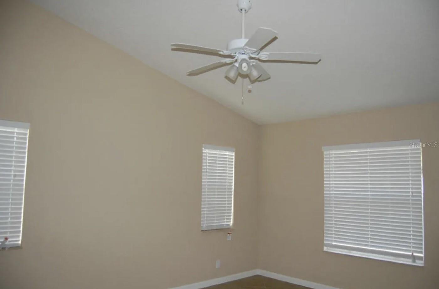 DELRAY BEACH HEIGHTS ADD 01 - Commercial Sale