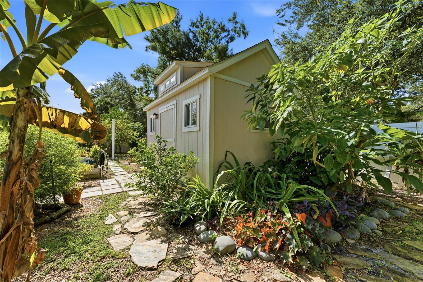 UNPLATTED - Residential