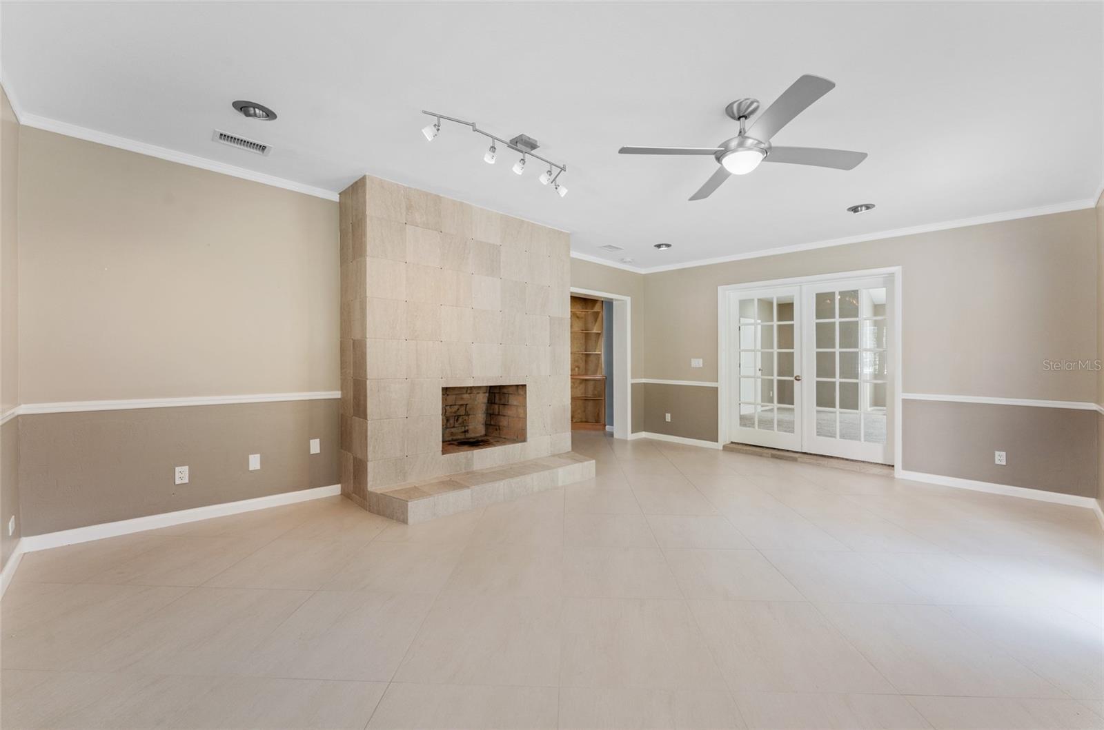 UNPLATTED - Residential
