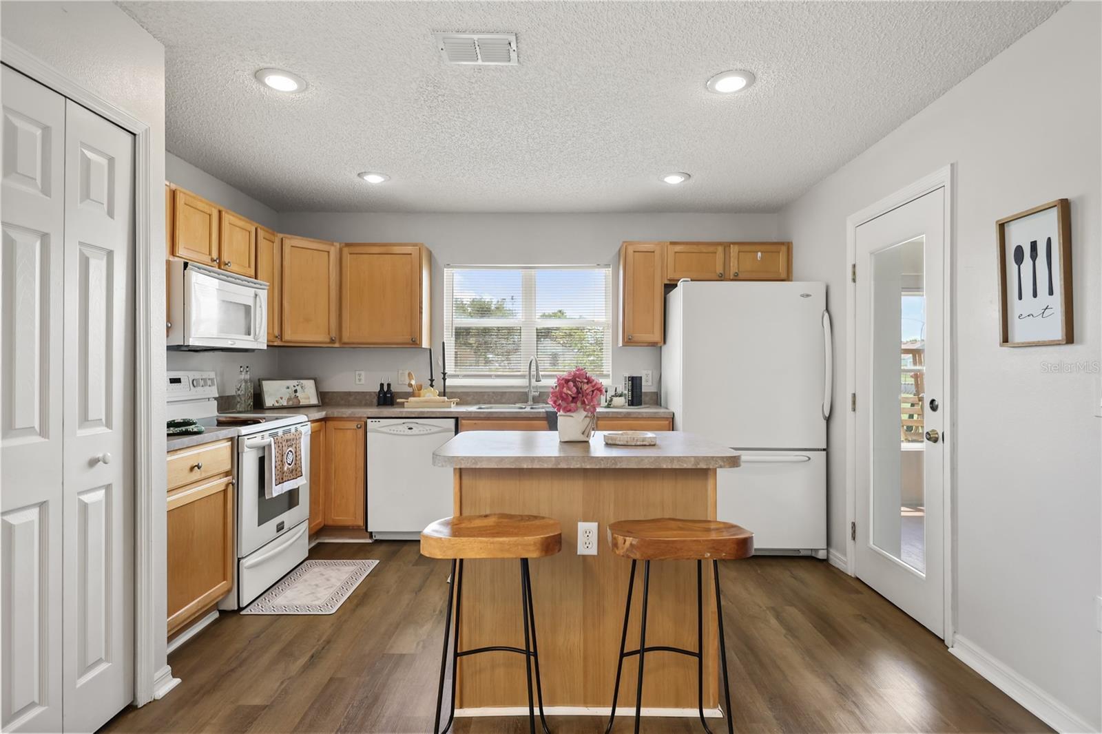 LAKEVIEW VILLAGE PH 2 - Residential