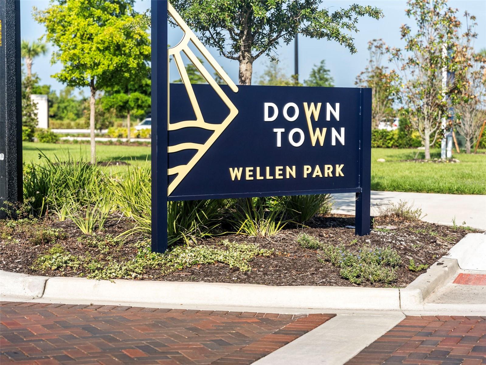 TARPON POINT - Residential