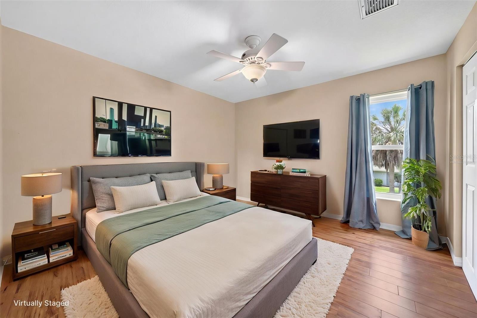 TARPON POINT - Residential