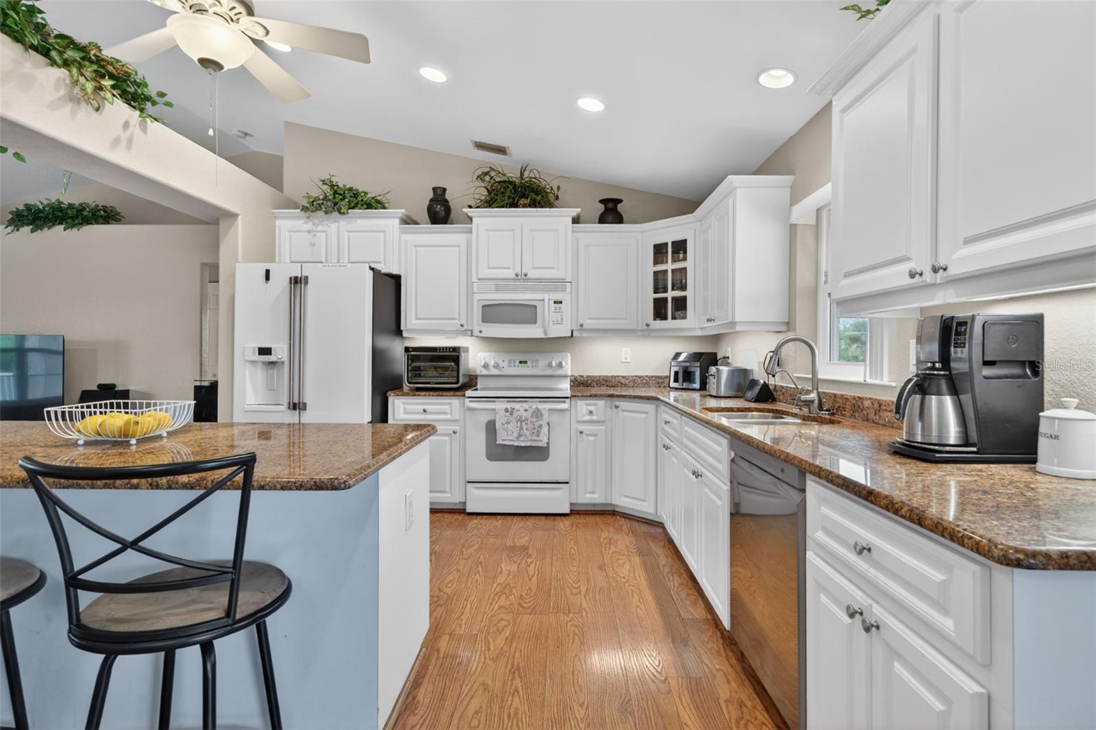 TARPON POINT - Residential