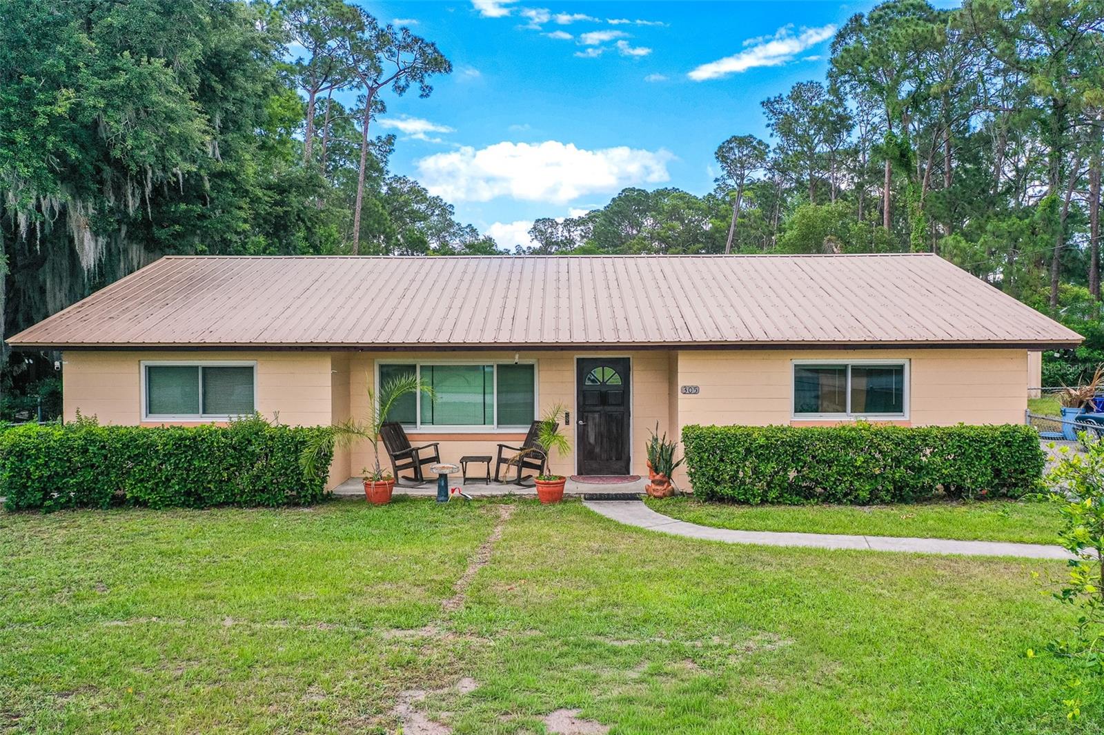 TWIN LAKES ESTATES - Residential