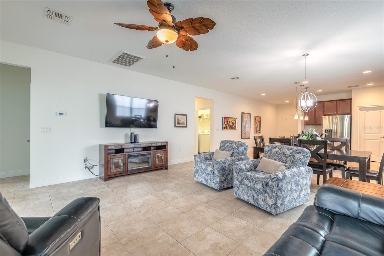 WESTPORT RESERVE - Residential
