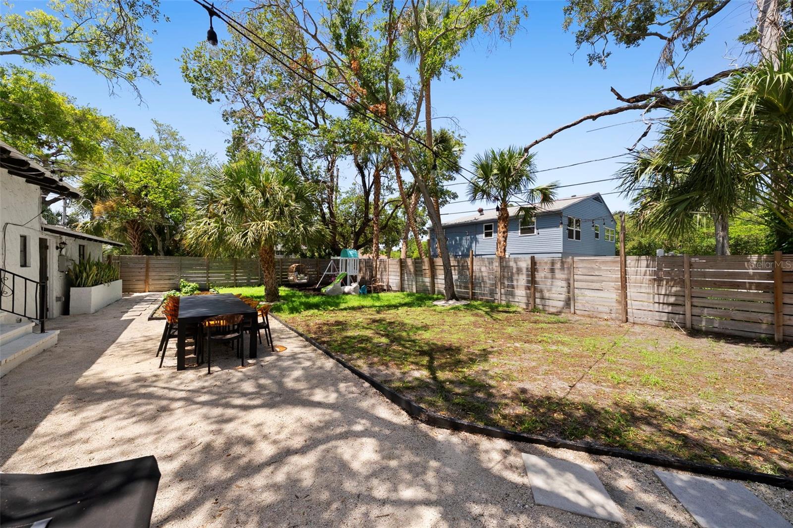 SMITHS LOTTIE E REP - Residential