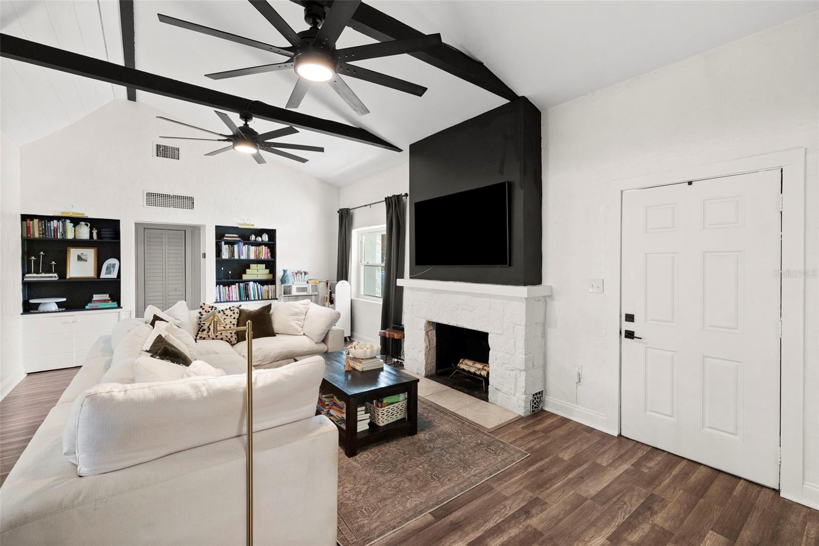 SMITHS LOTTIE E REP - Residential