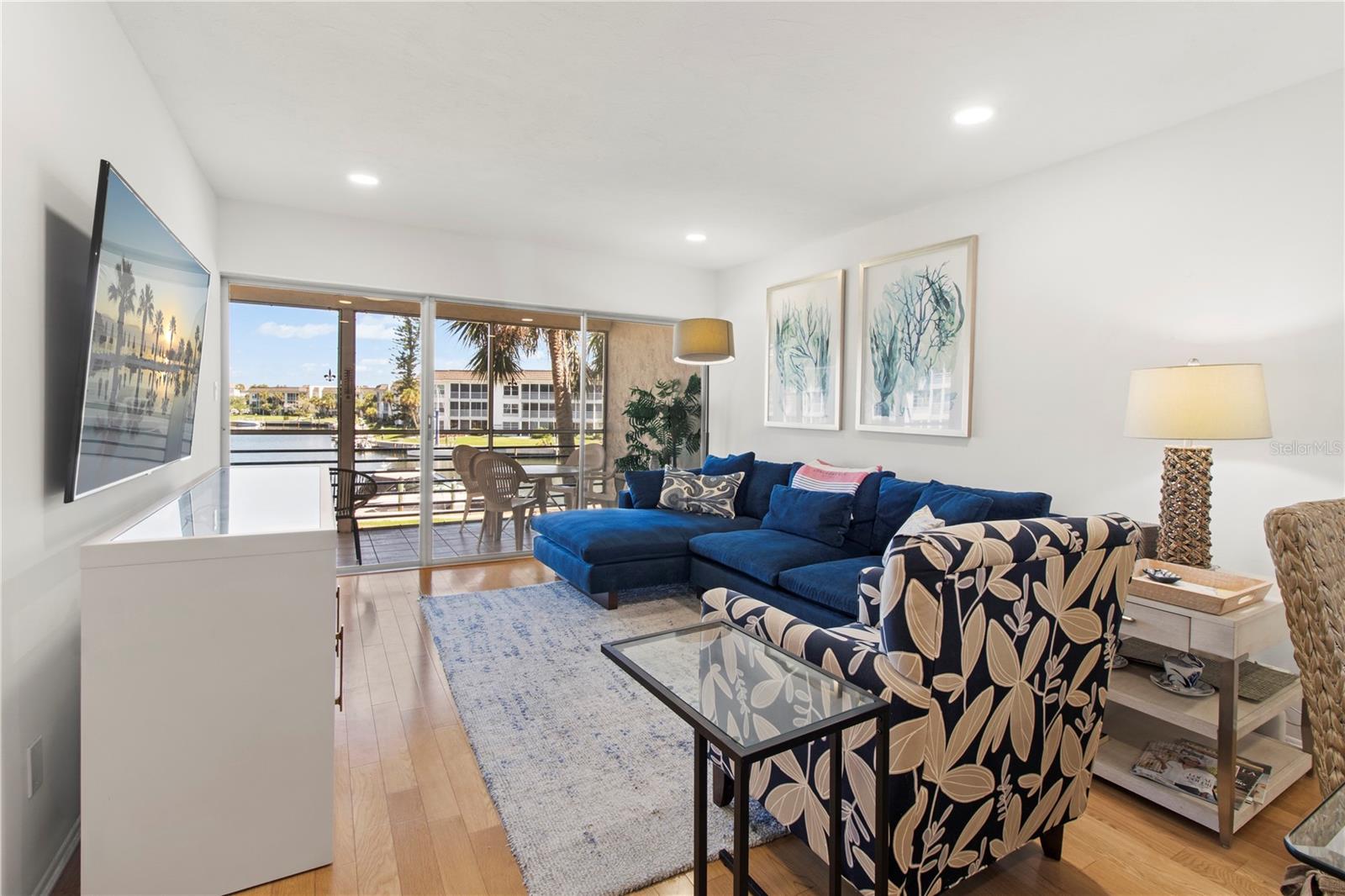 LONGBOAT HARBOUR - Residential