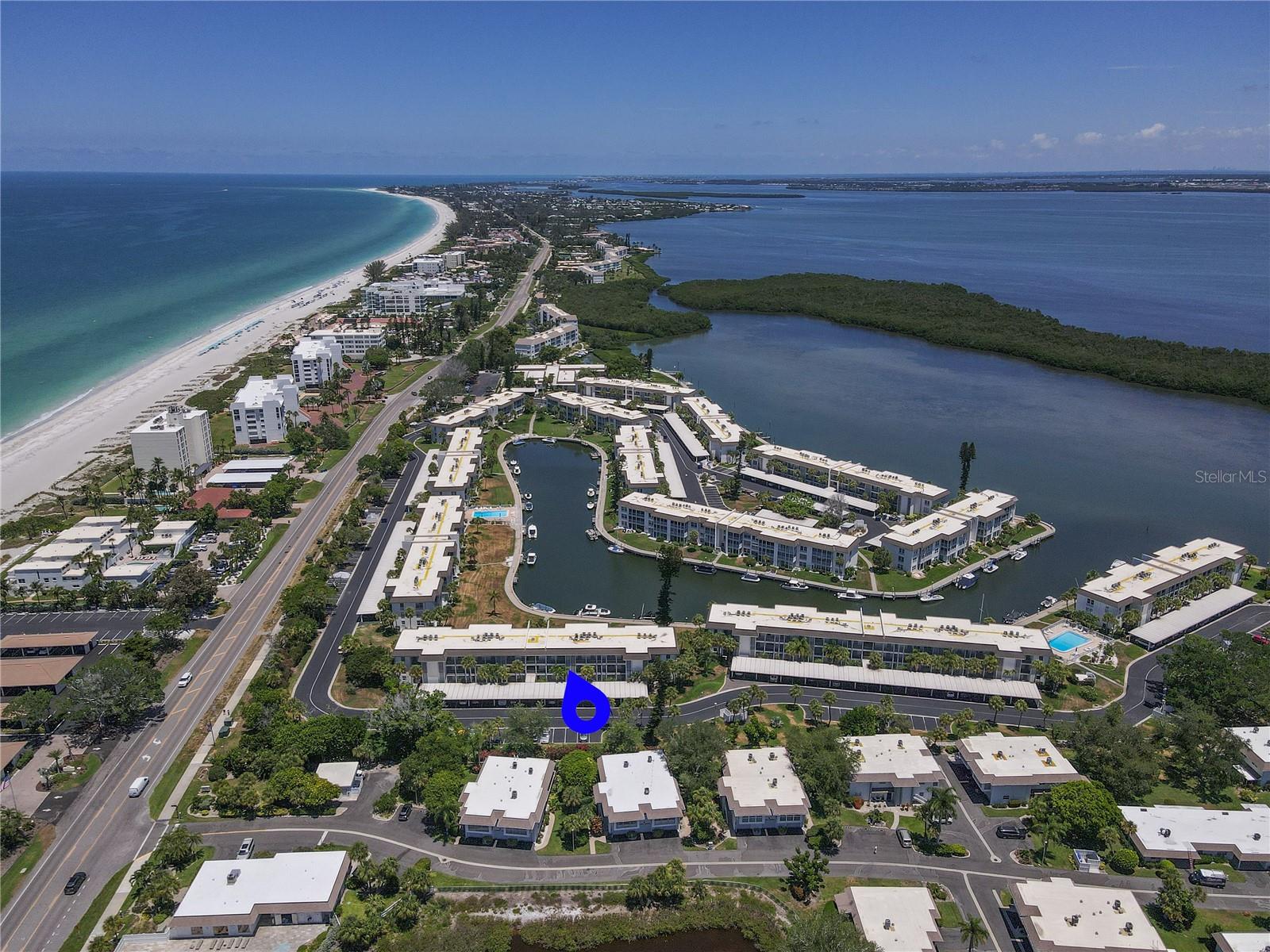 LONGBOAT HARBOUR - Residential