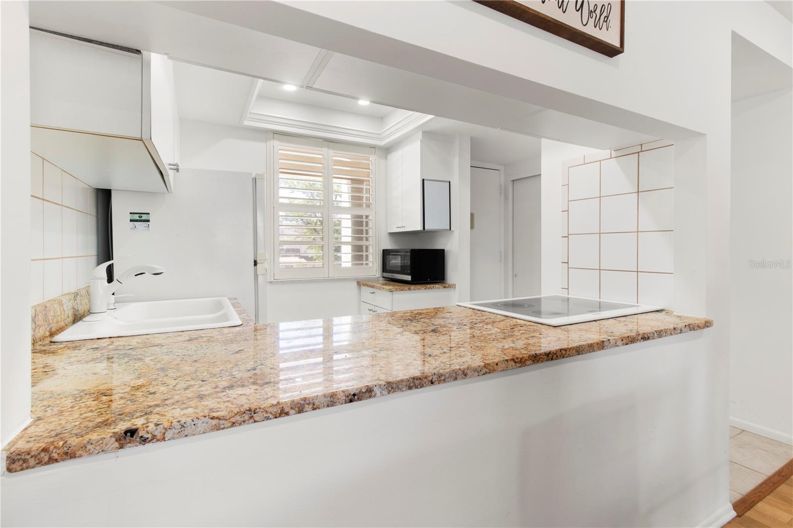 LONGBOAT HARBOUR - Residential