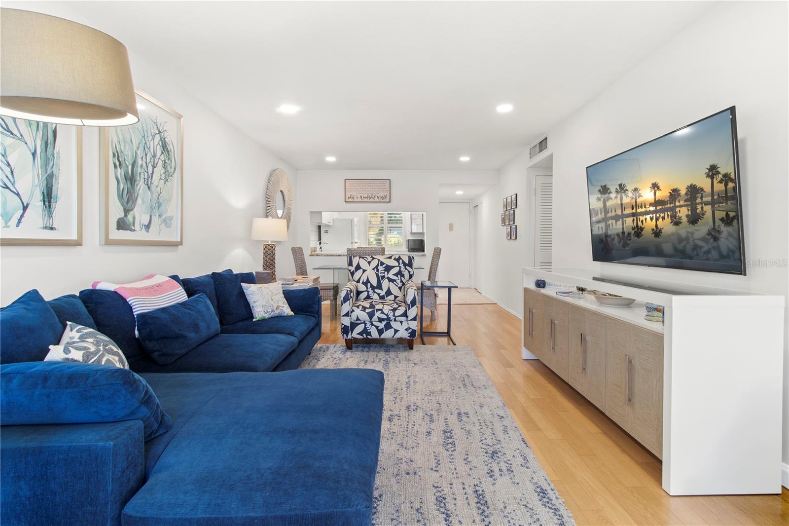 LONGBOAT HARBOUR - Residential