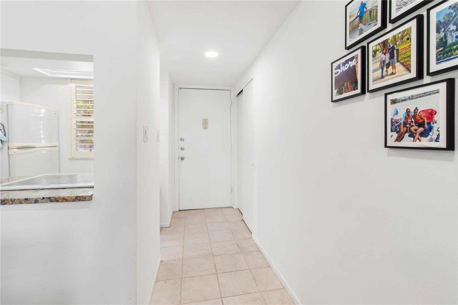 LONGBOAT HARBOUR - Residential