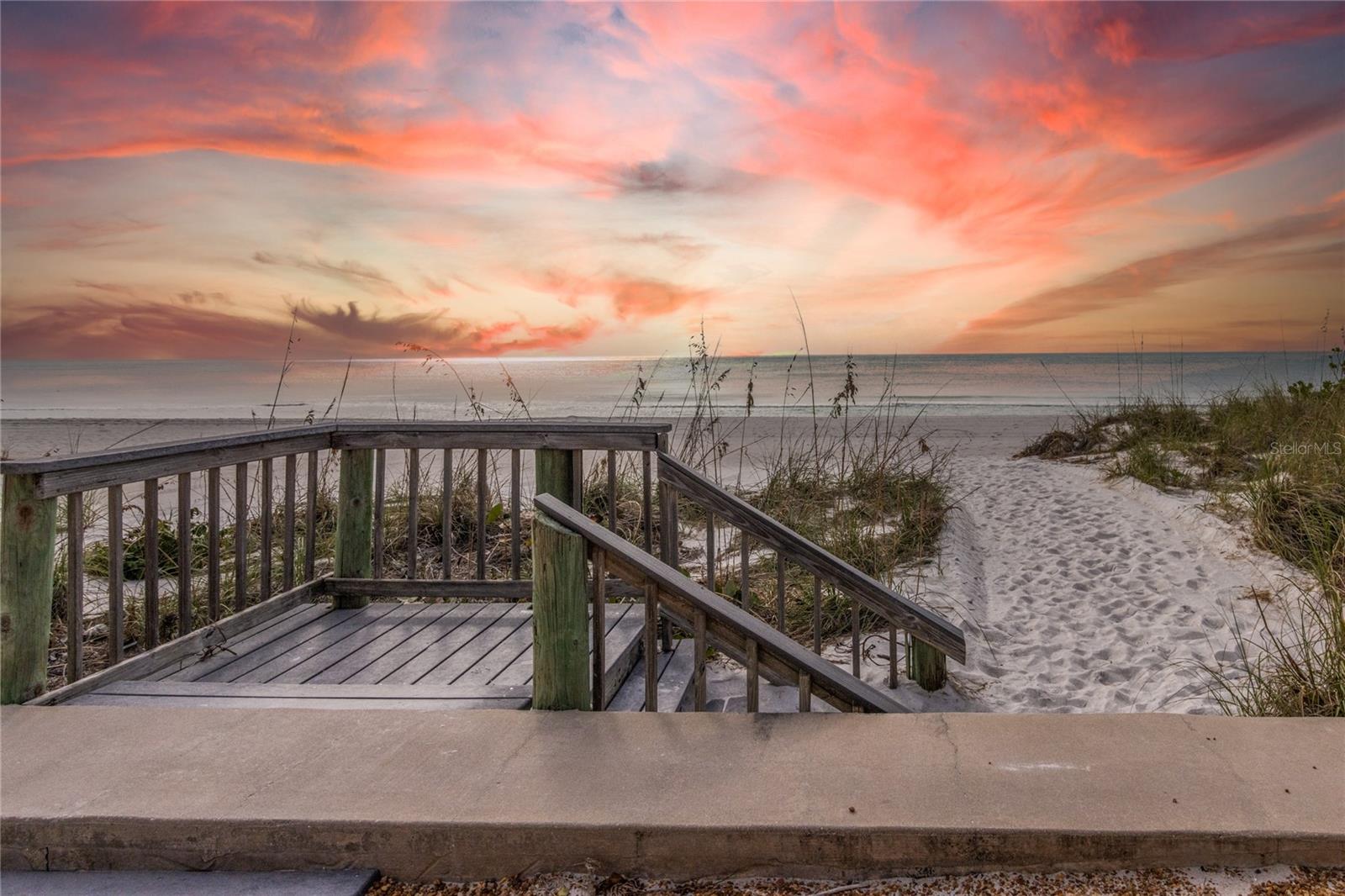 LONGBOAT HARBOUR - Residential