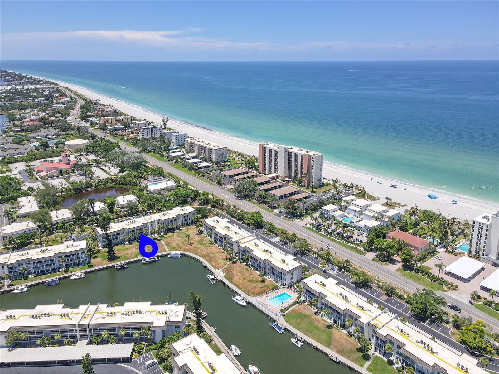 LONGBOAT HARBOUR - Residential
