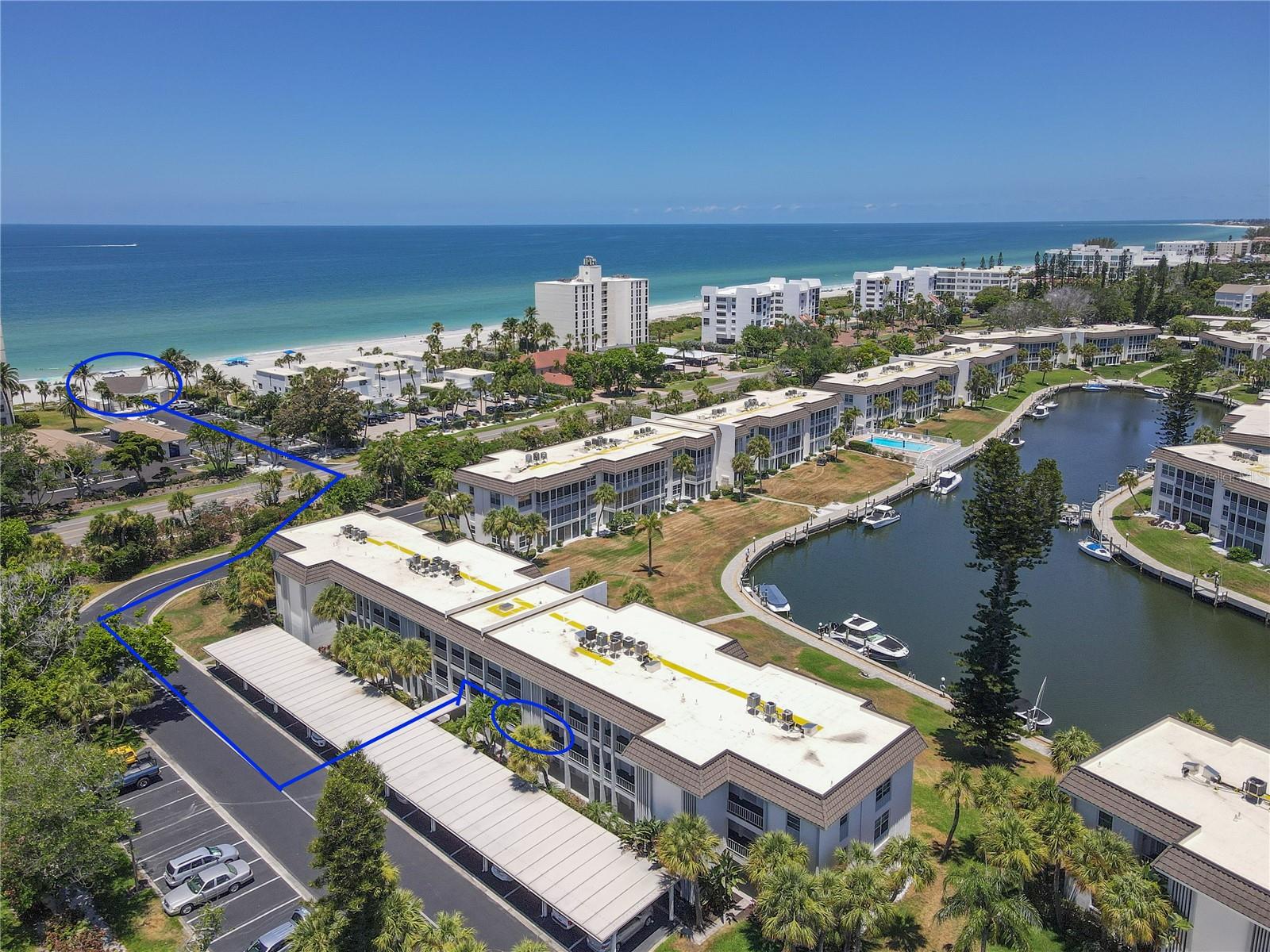 LONGBOAT HARBOUR - Residential