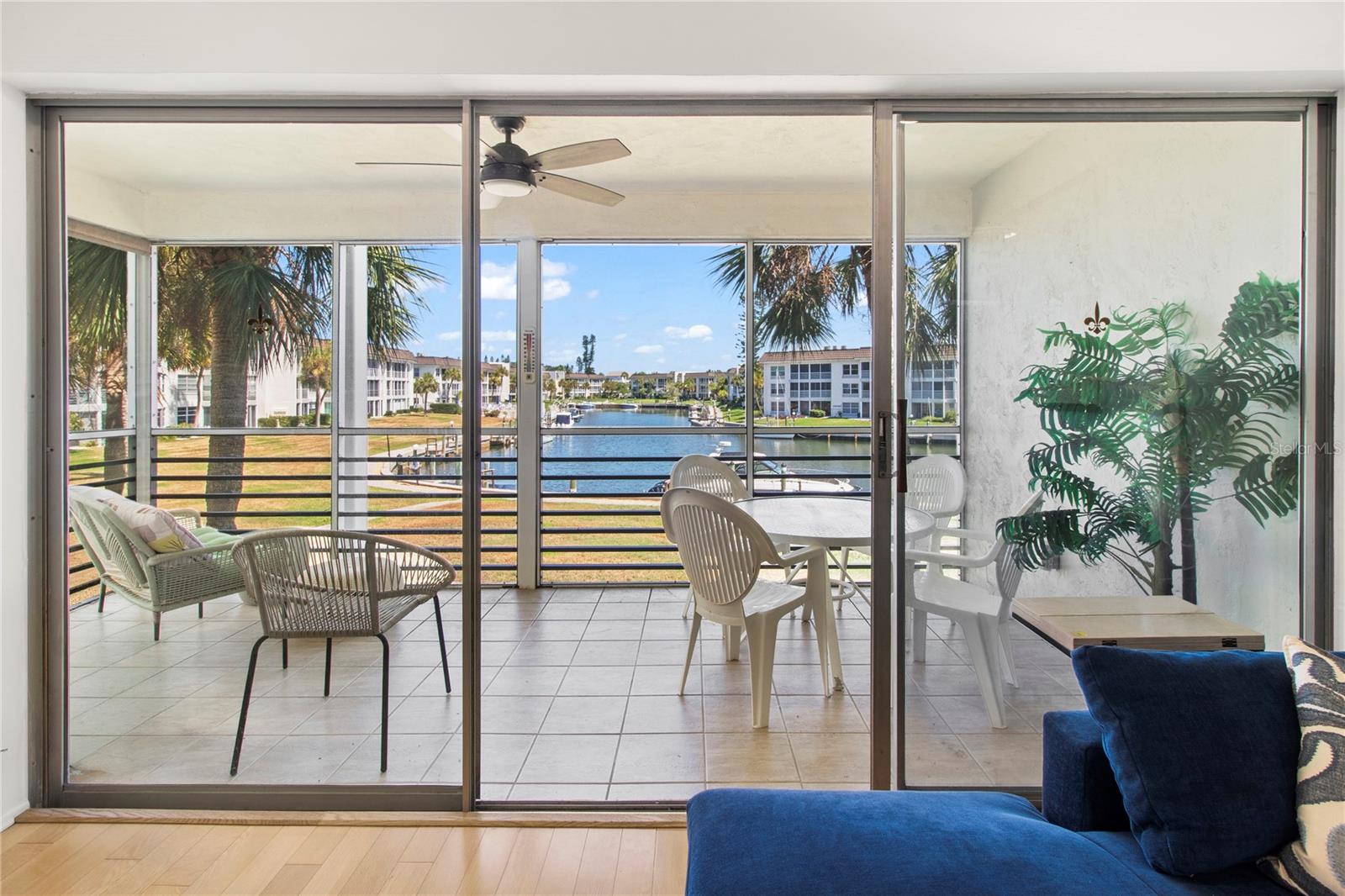 LONGBOAT HARBOUR - Residential