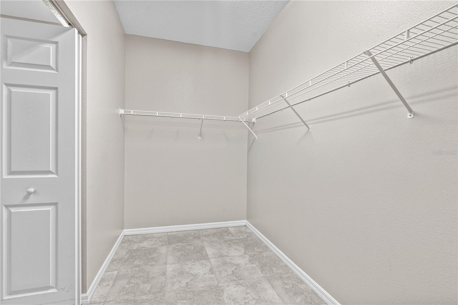 EDGEWATER LAKES PH 1A - Residential