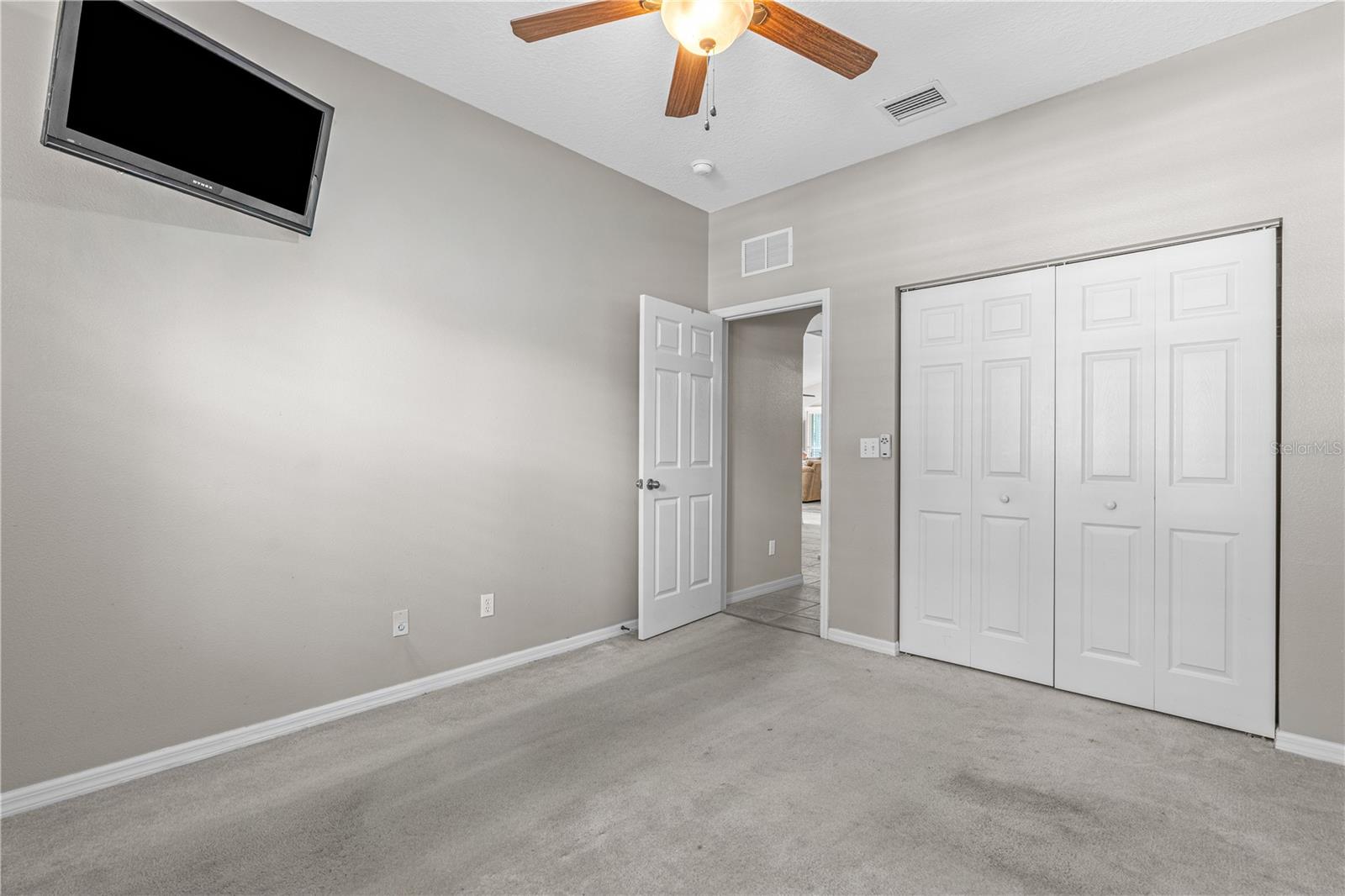 EDGEWATER LAKES PH 1A - Residential