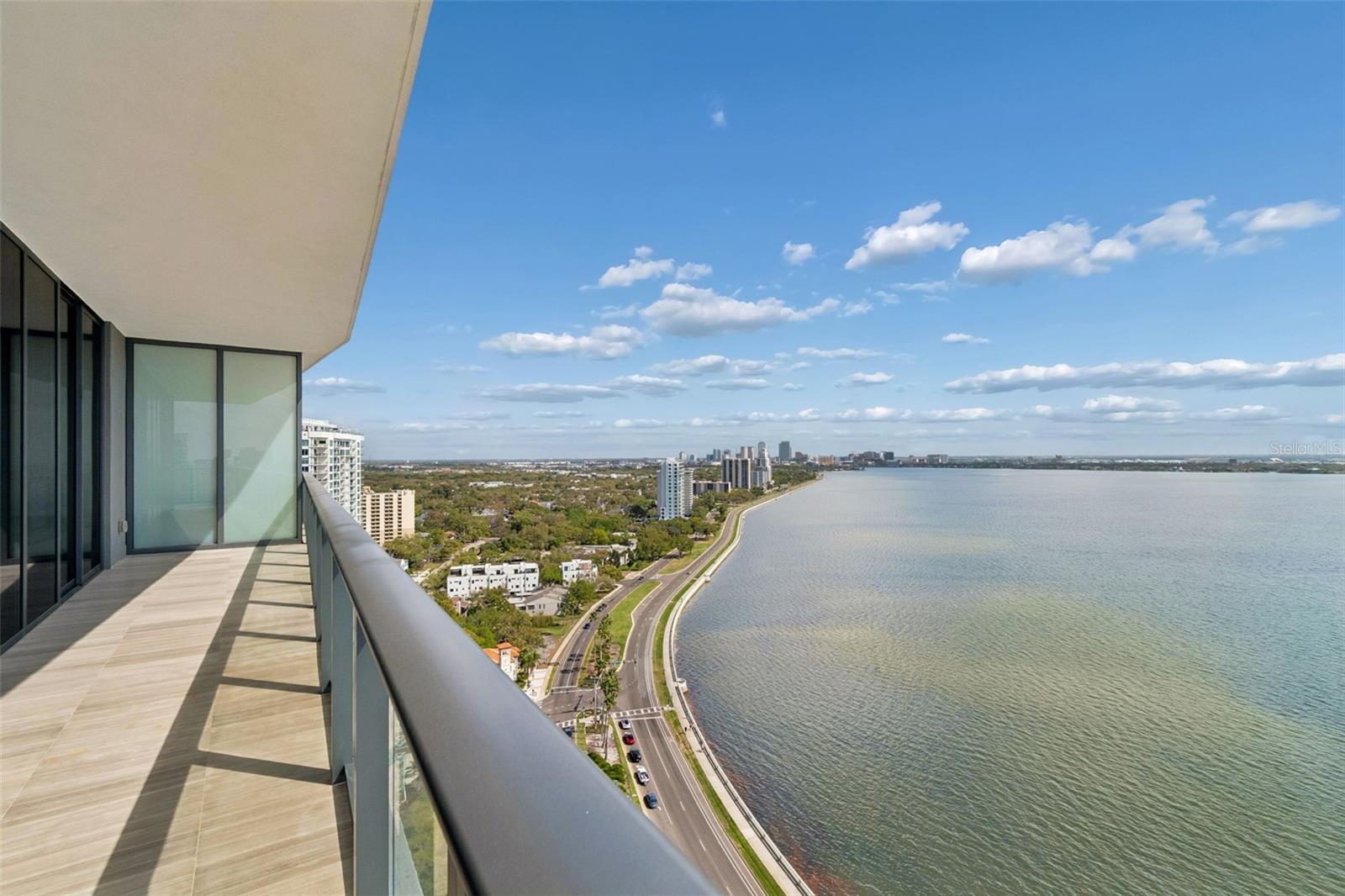 3105 BAY OAKS CONDOMINIUM - Residential