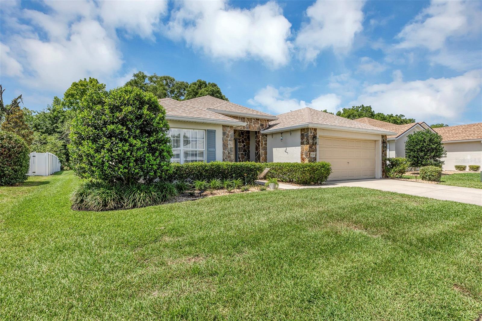 RED HAWK - Residential