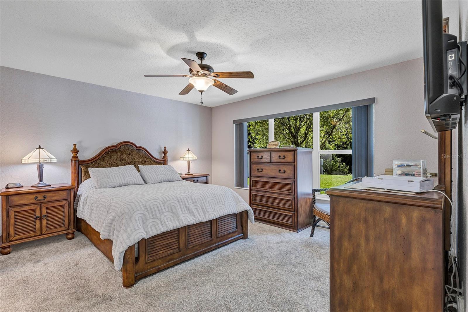 RED HAWK - Residential