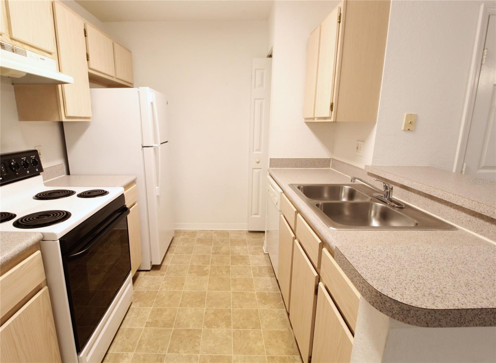 THE VILLAGE AT TOWNPARK - Residential Lease