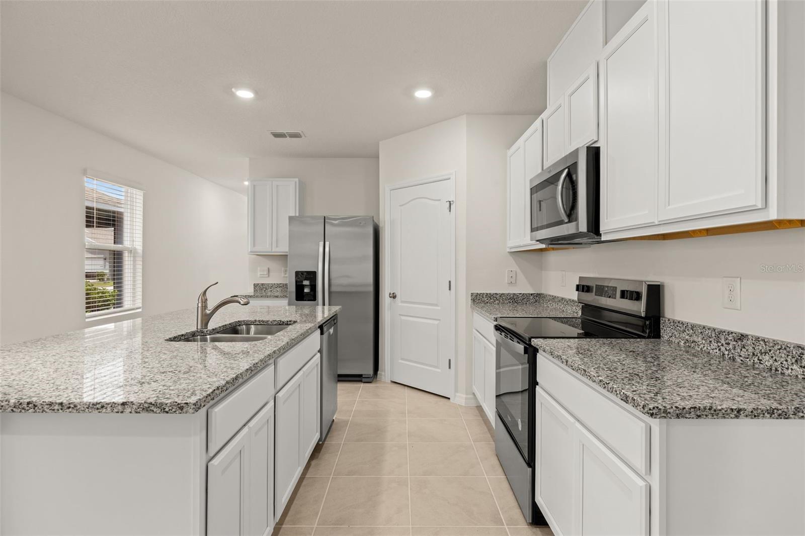 LAKE DEER ESTATES - Residential