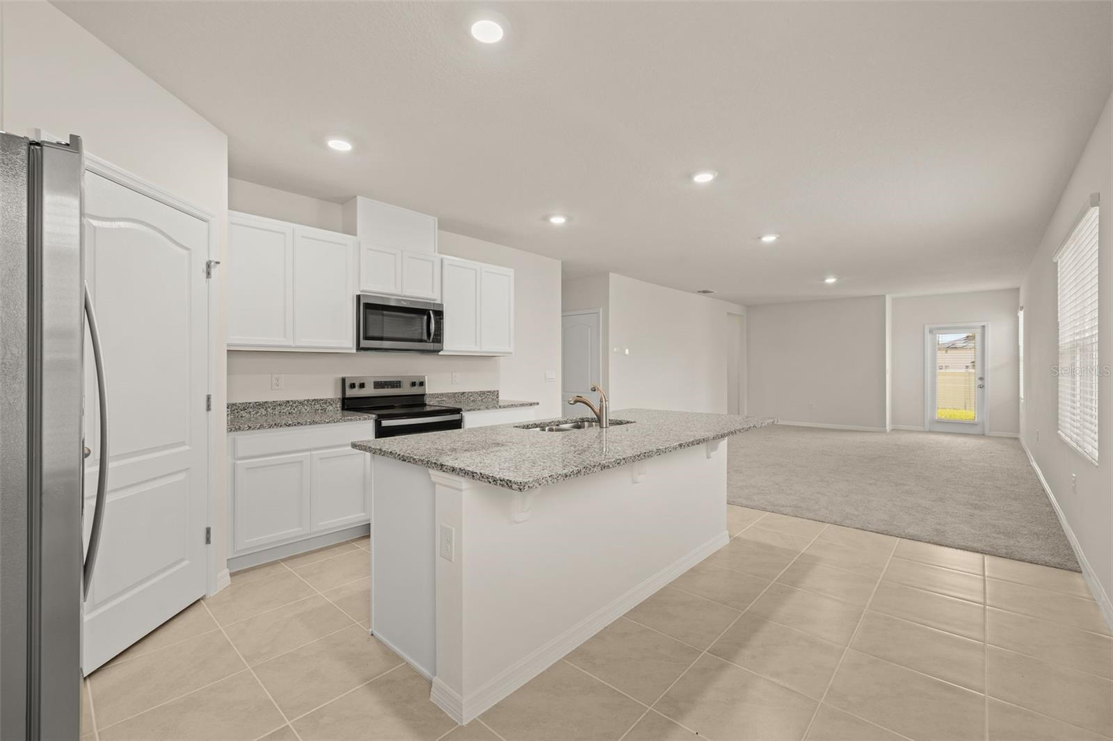 LAKE DEER ESTATES - Residential