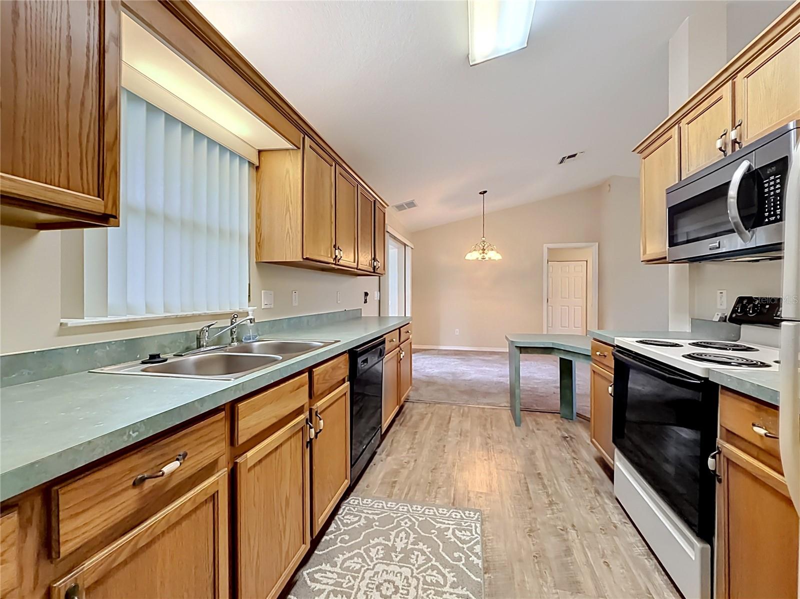 QUAIL MEADOW - Residential