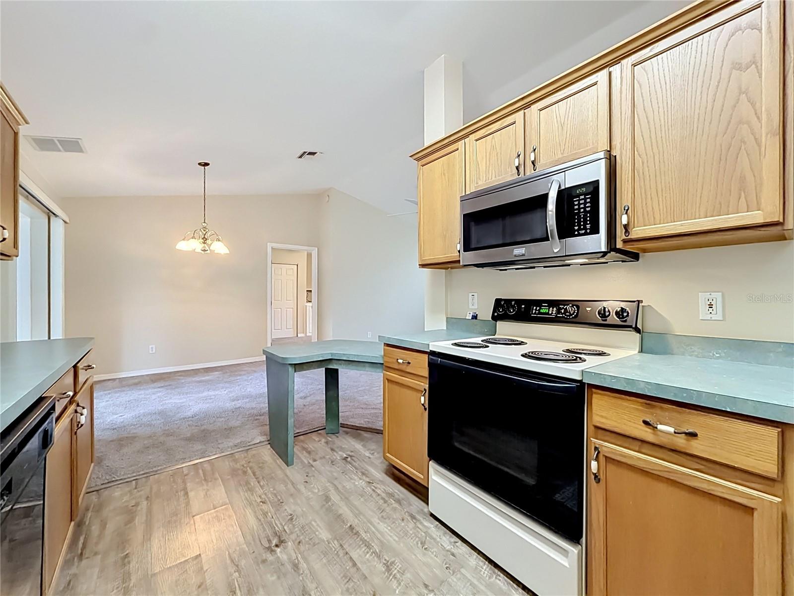 QUAIL MEADOW - Residential