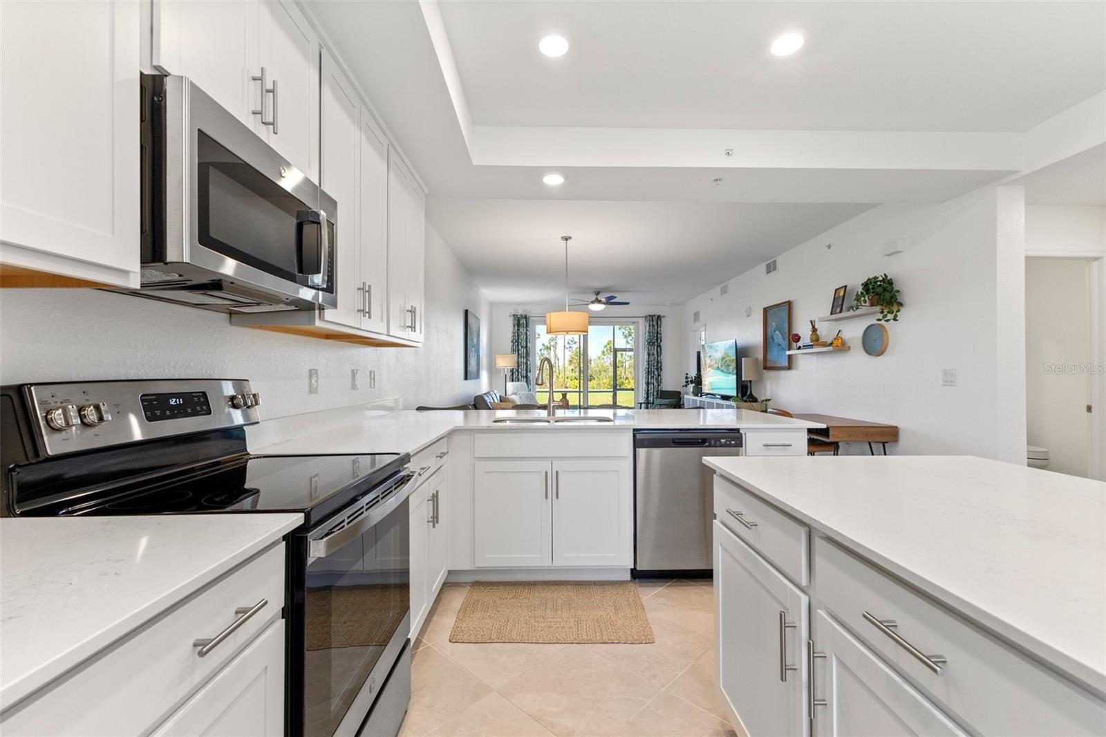 WELLEN PARK GOLF AND COUNTRY CLUB - Residential