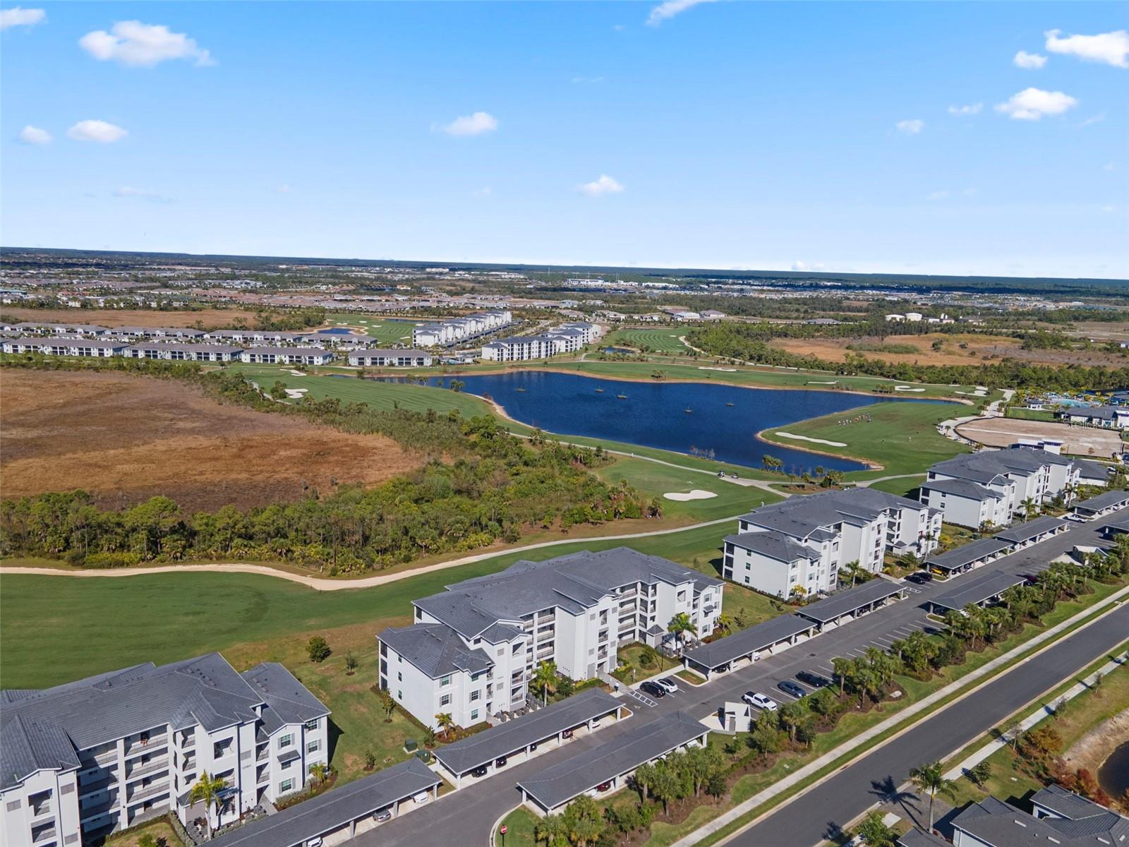 WELLEN PARK GOLF AND COUNTRY CLUB - Residential