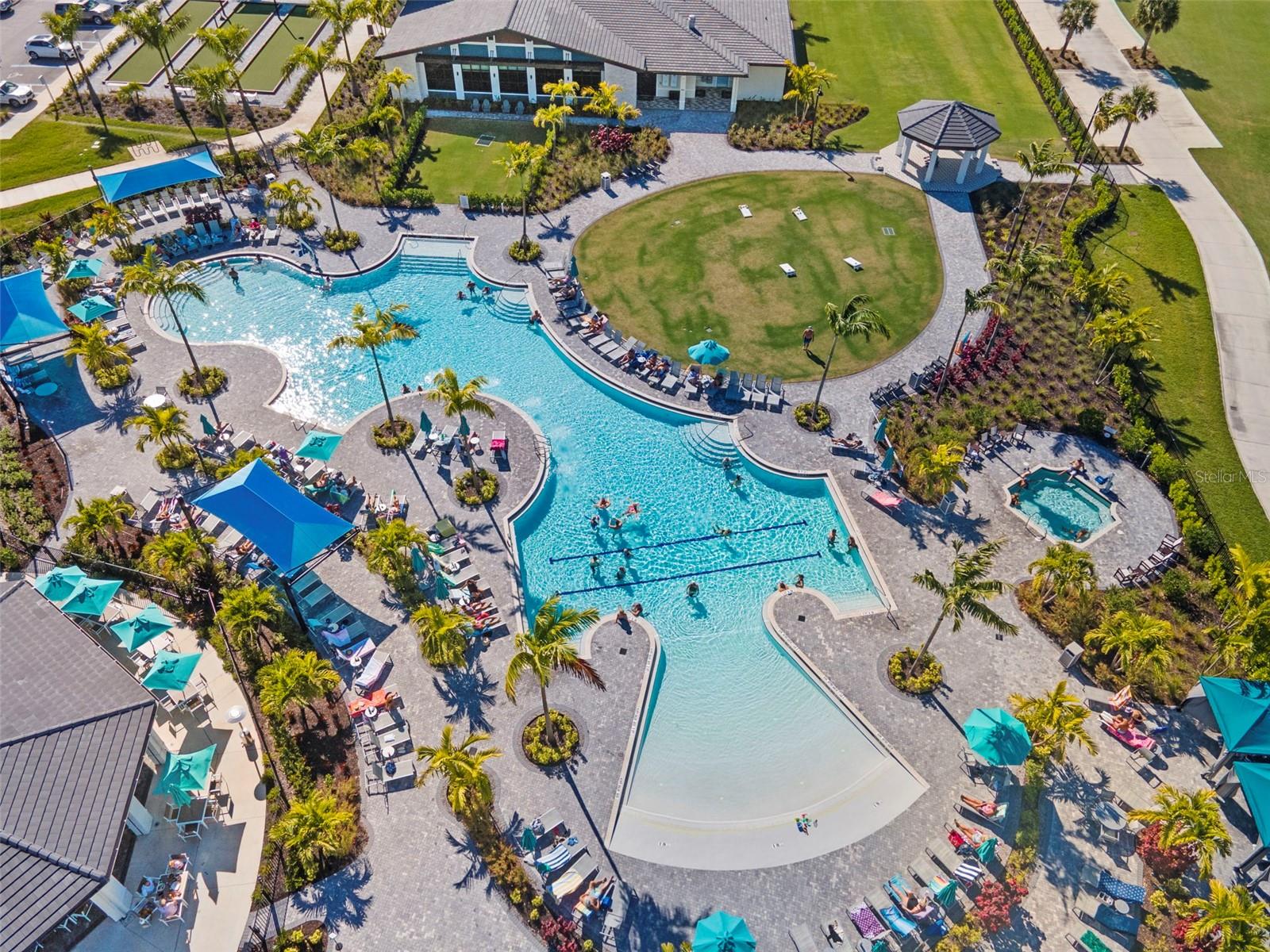 WELLEN PARK GOLF AND COUNTRY CLUB - Residential