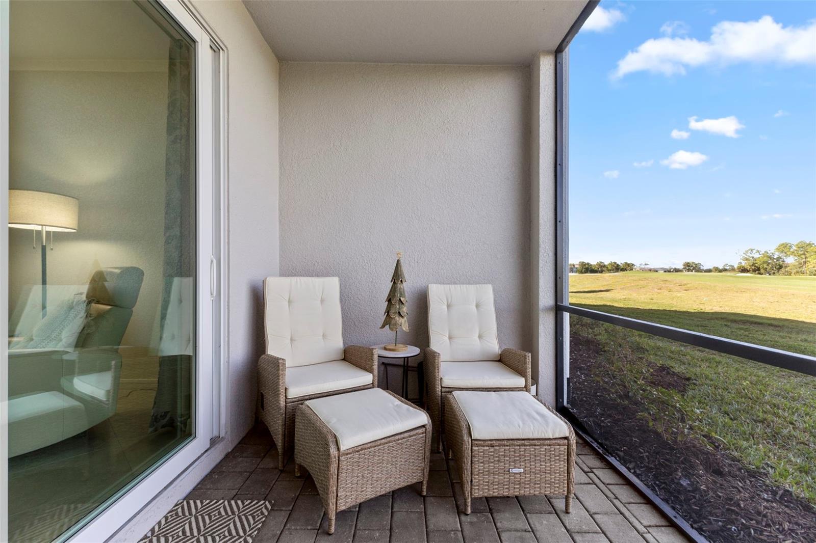 WELLEN PARK GOLF AND COUNTRY CLUB - Residential